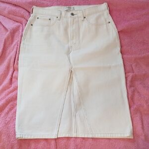 Abercrombie & Fitch High Rise Cream Denim Skirt